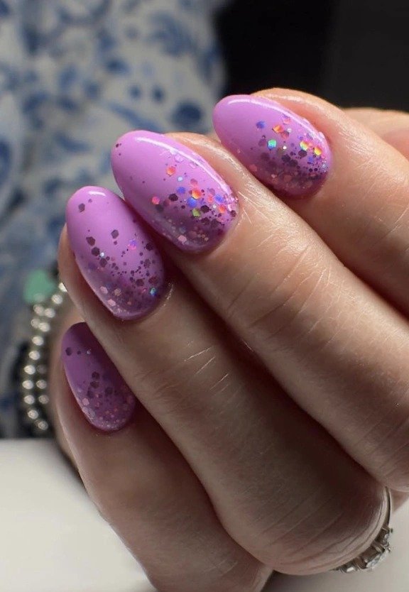 Cute Lavender Nails (6)
