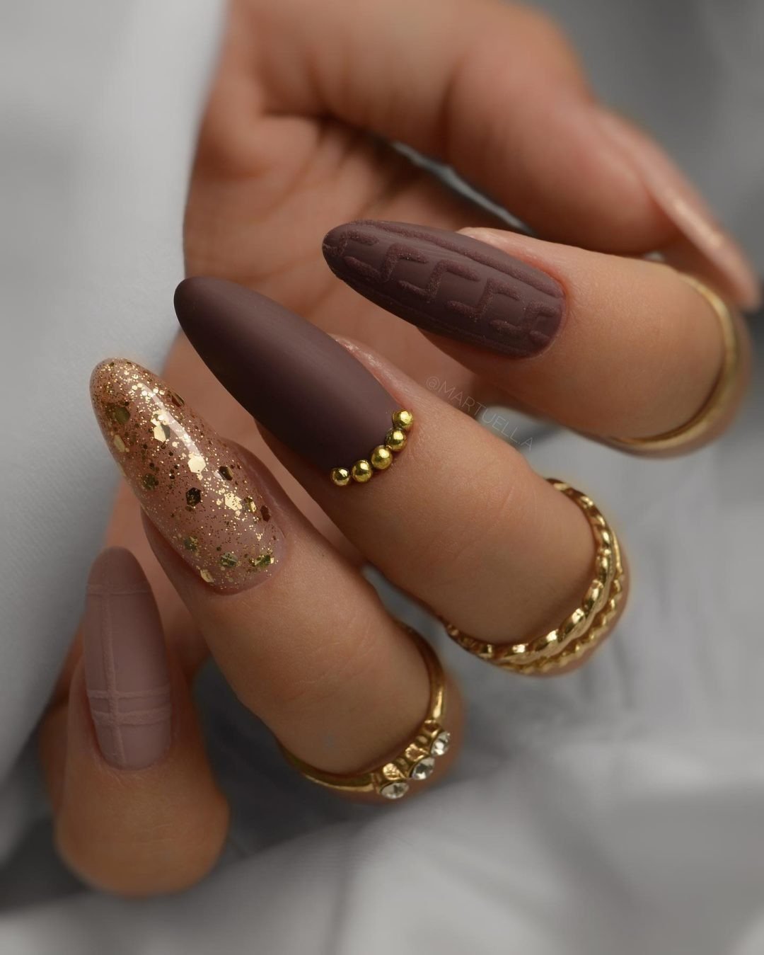 sweater nails