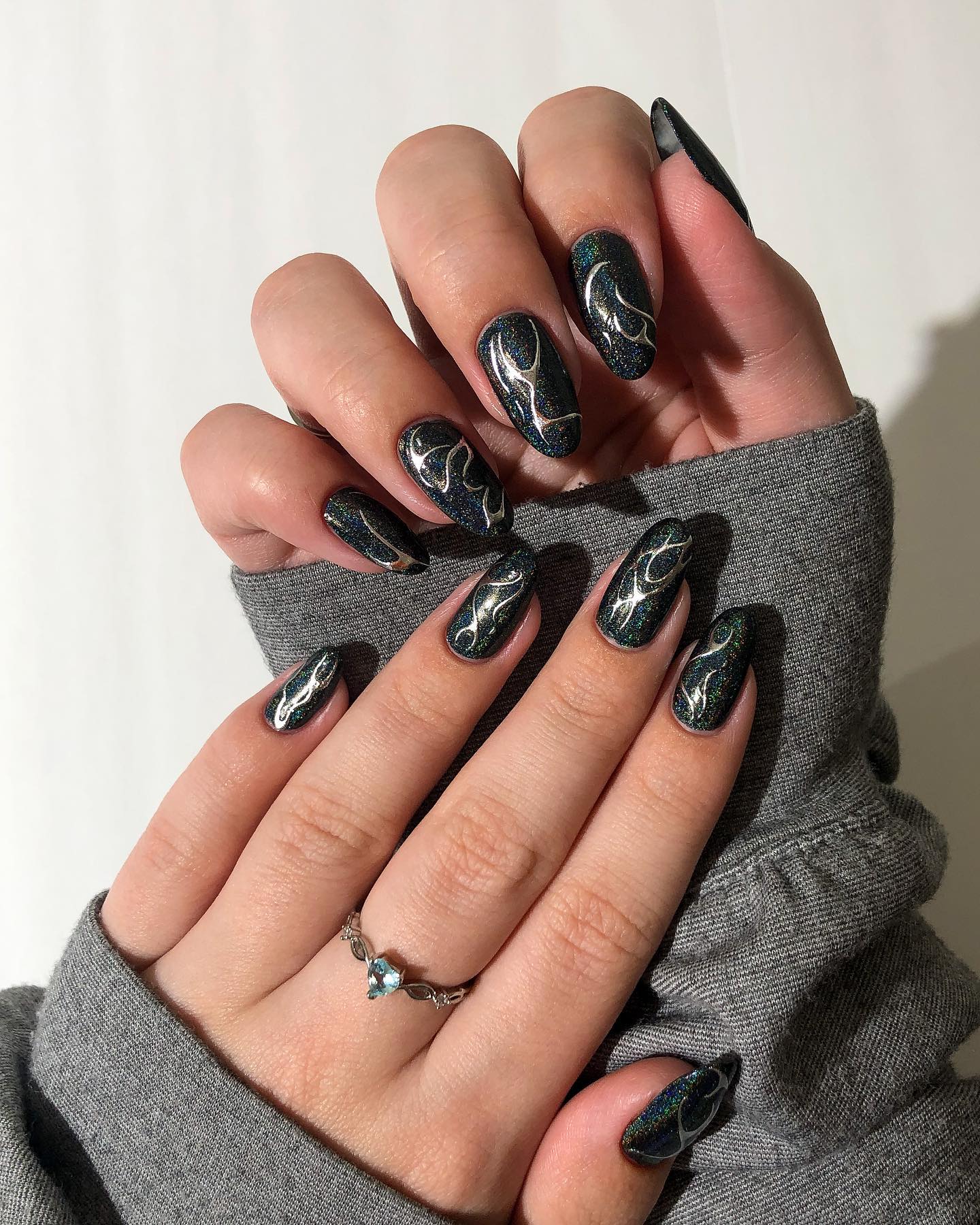 des.tinationnails