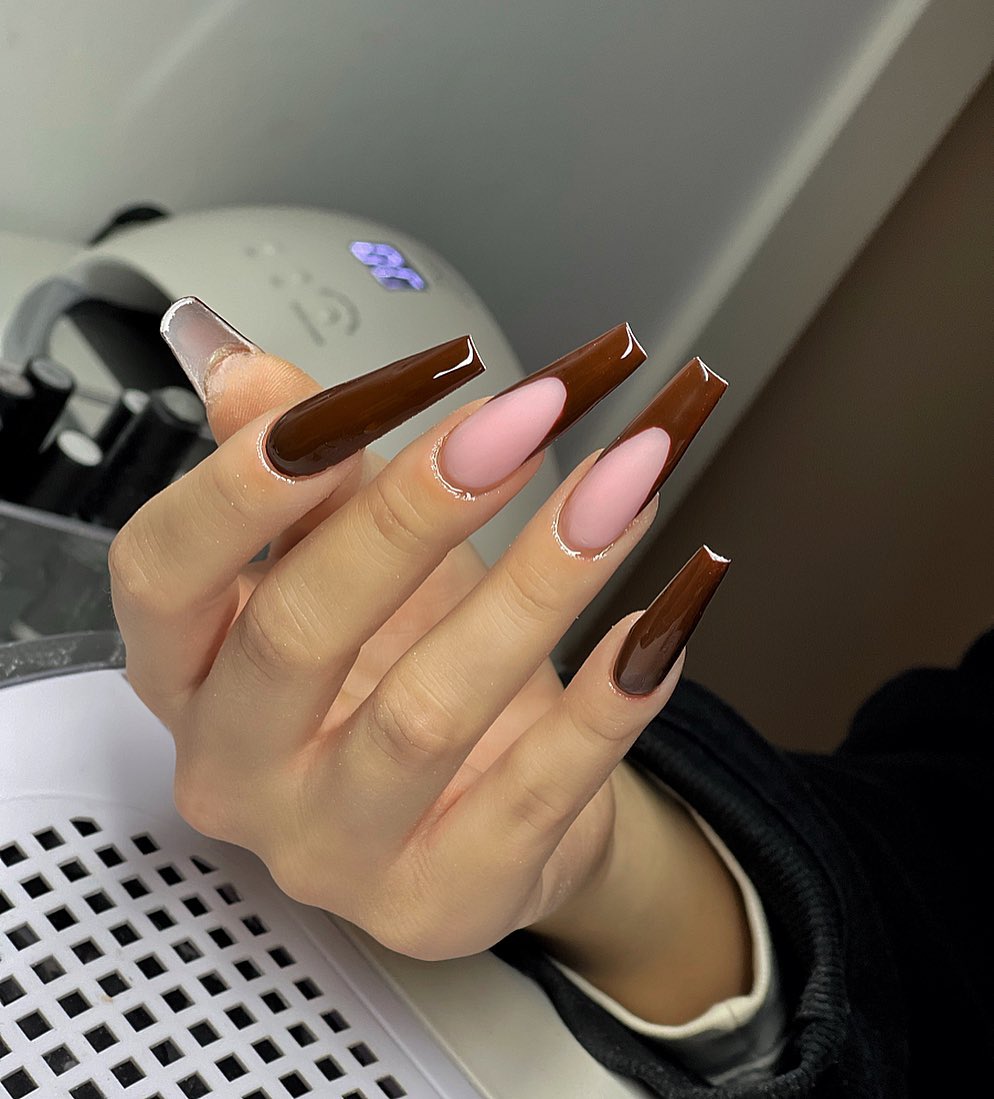 nails_by.camilla