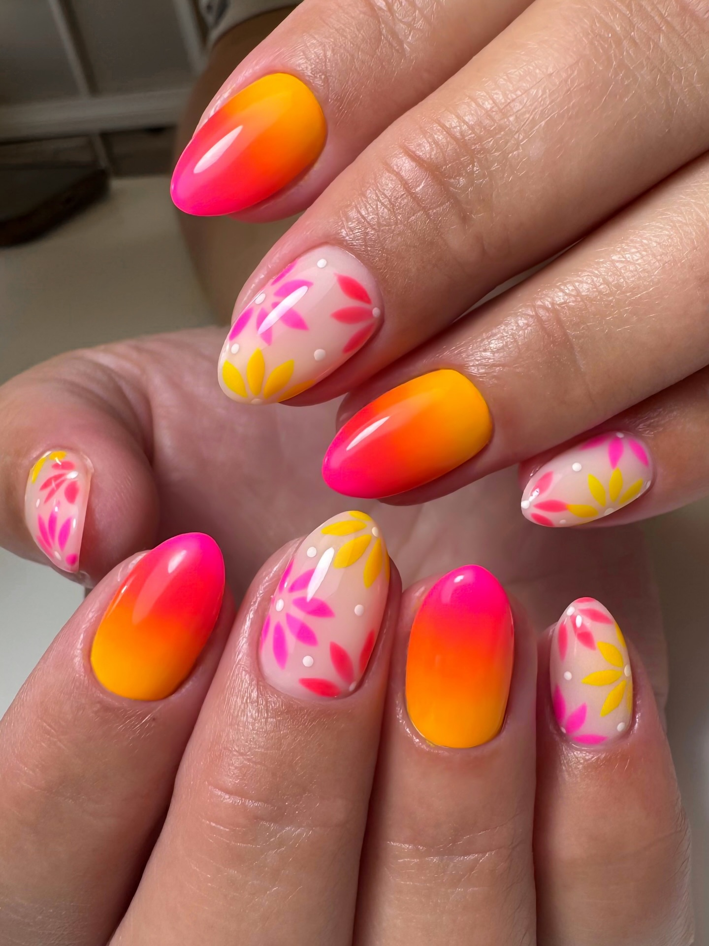 natalia_nicholson_nails