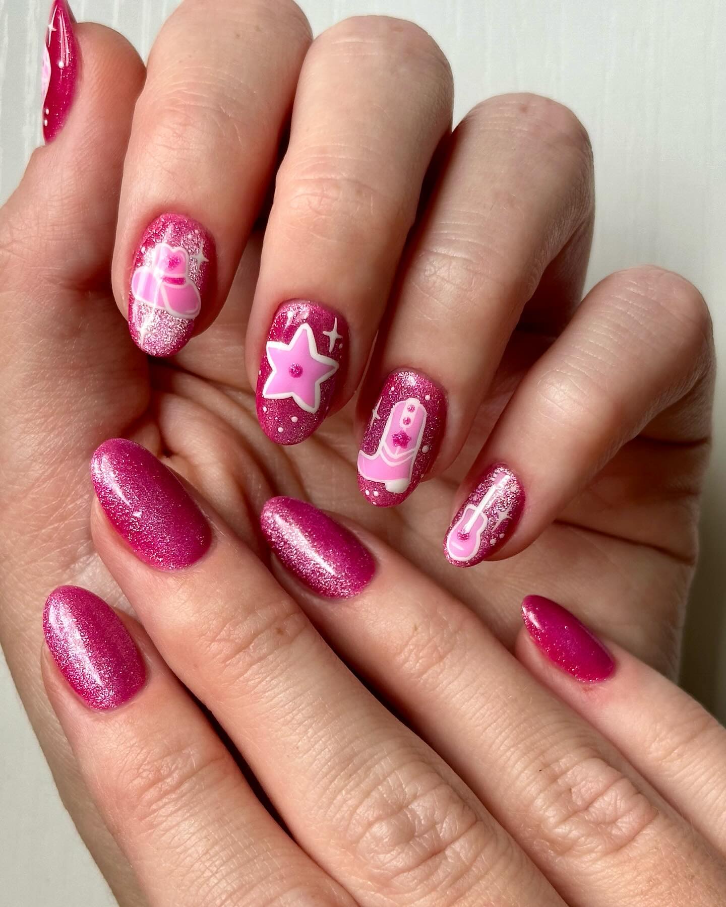 rachcrutchnails