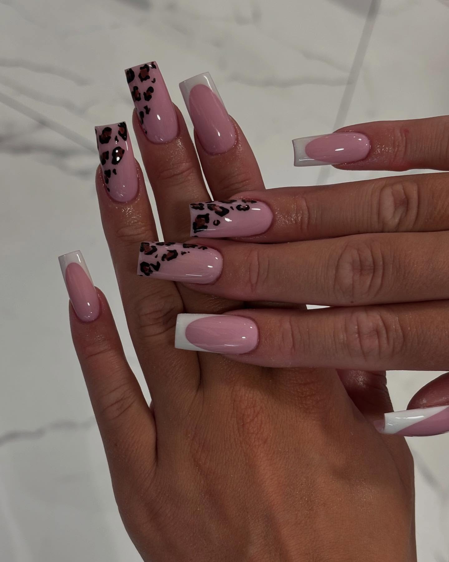 sandynailsbeautysalon