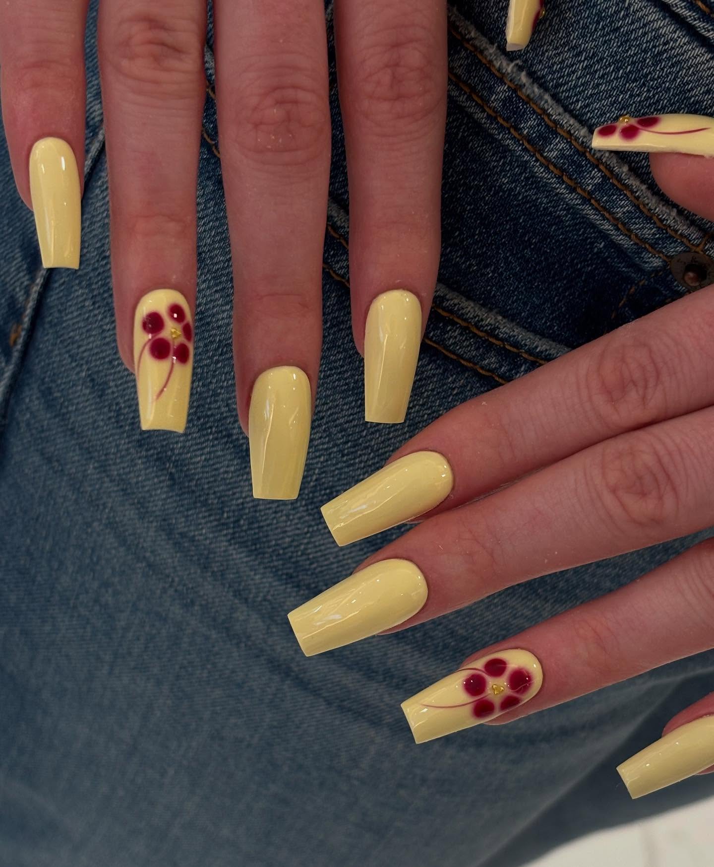 sandynailsbeautysalon
