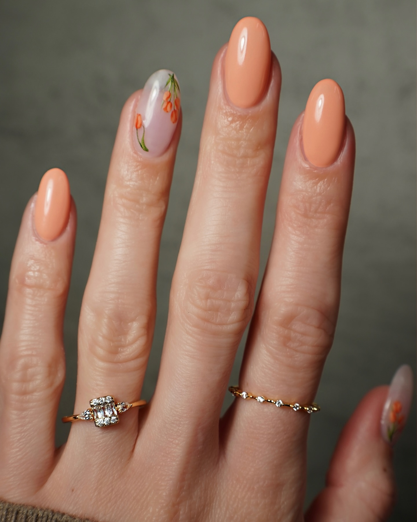 v_rose_nails