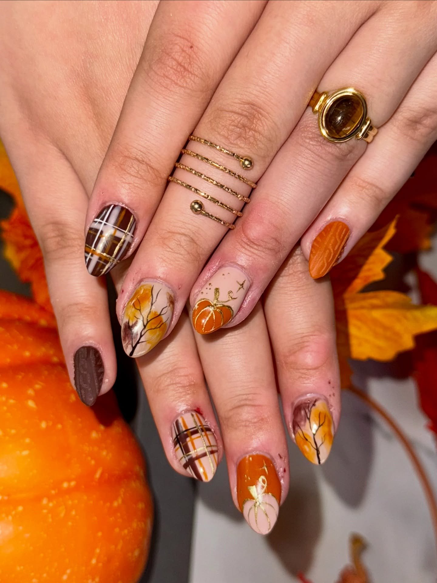 best october nails by fabelane