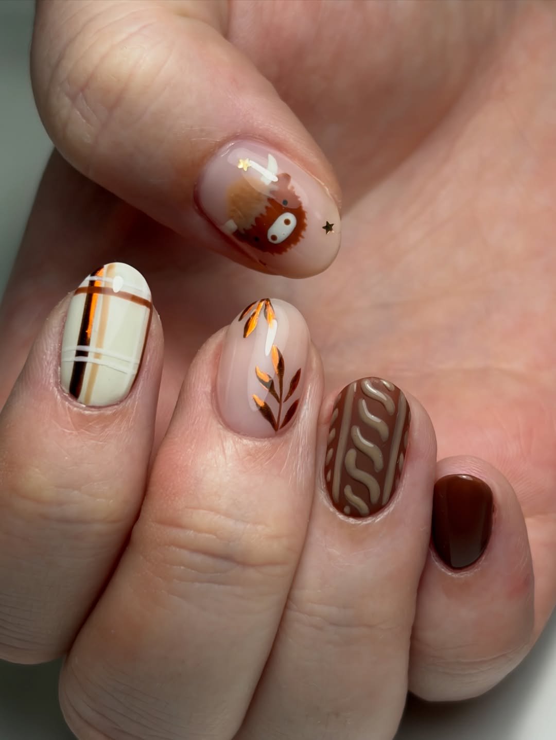 best october nails by fabelane