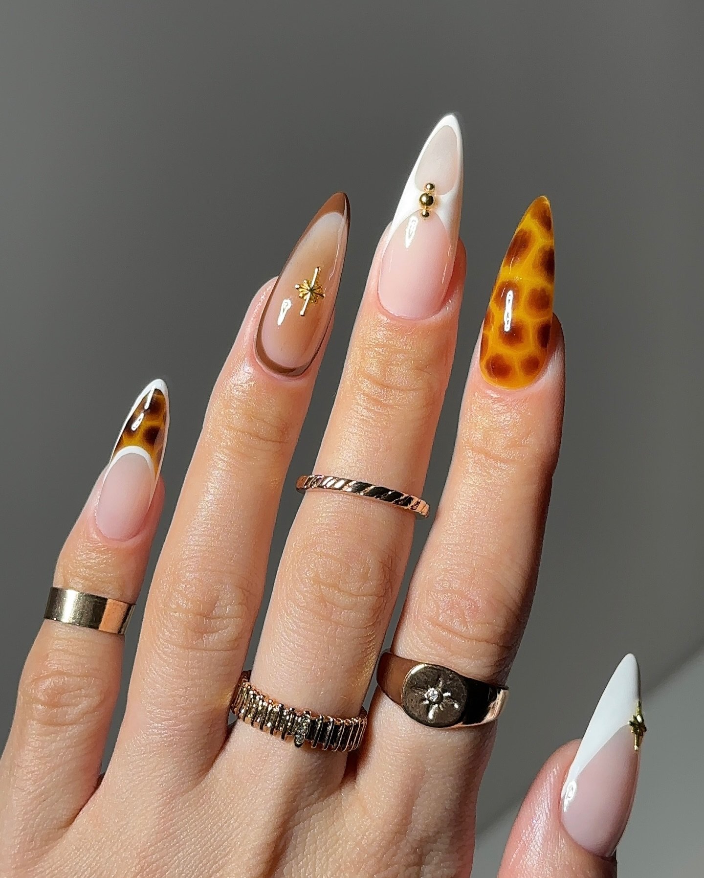 best october nails by fabelane